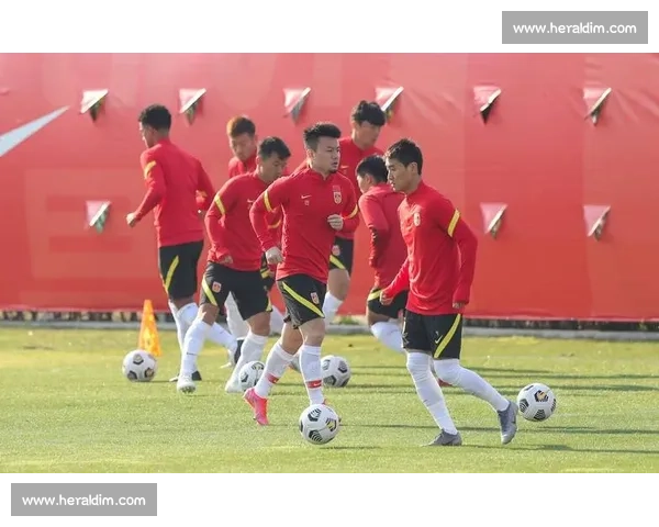 媒体对比苏超与国足:是警示还是伤害?