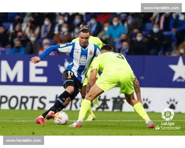 巴萨分期求购霍安遭拒 西班牙人铁心死敌交易