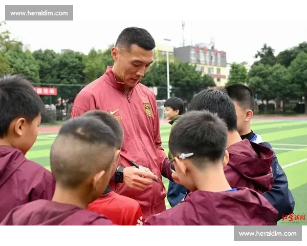 黄博文于大宝加盟 U22 国足教练组 冠军经验助力亚运备战 黄博文于大宝加盟 U22 国足教练组 冠军经验助力亚运备战