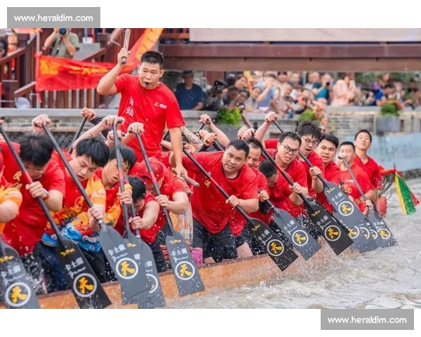 板蓝根助力龙舟赛！2025 叠滘龙船漂移燃爆全网