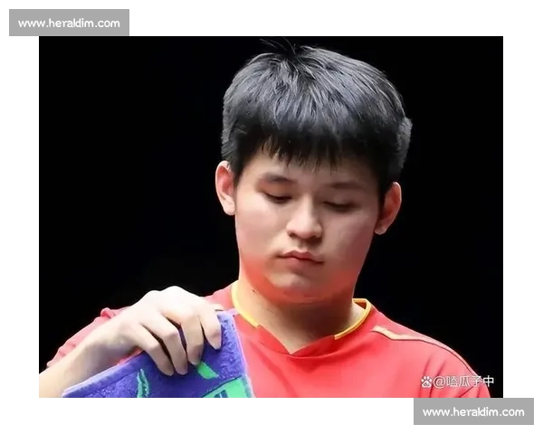 王楚钦驾车违规引争议！王皓对林诗栋严厉，为何对弟子宽松？