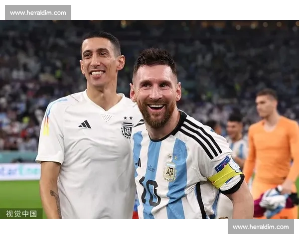 梅西迪马利亚世俱杯同框致敬：从奥运初章到世界杯巅峰的传奇友谊
