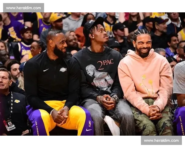 均薪 2000 万成续约关键！芬尼・史密斯铁心留守湖人